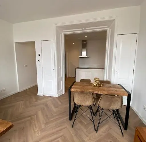 Center Gouda: View Deluxe شقة خودا