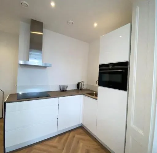 Apartment Center Gouda: View Deluxe *