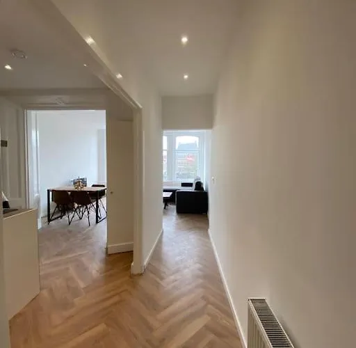 Center Gouda: View Deluxe *